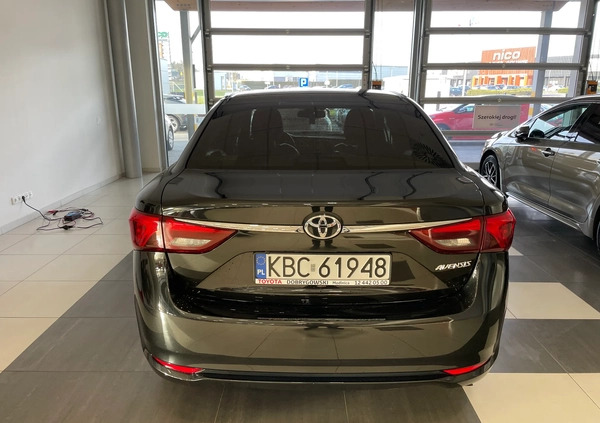 Toyota Avensis cena 46500 przebieg: 224768, rok produkcji 2016 z Tuchów małe 67